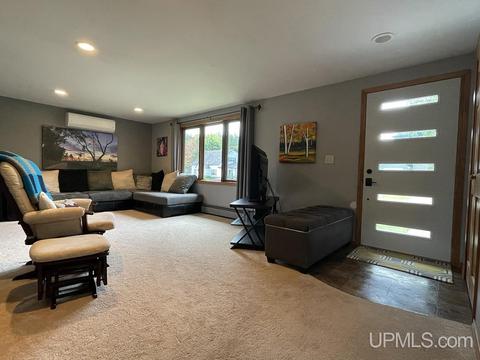 845 Wabash St, Ishpeming, MI 49849 photo 11
