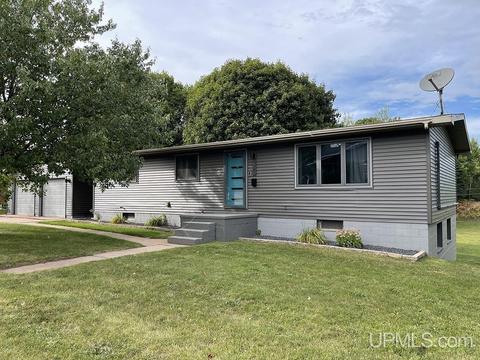 845 Wabash St, Ishpeming, MI 49849 photo 1