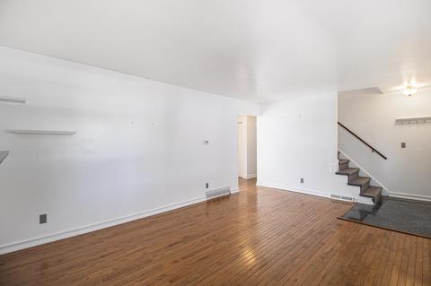 8071 W Carpenter, Flushing, MI 48433 photo 5