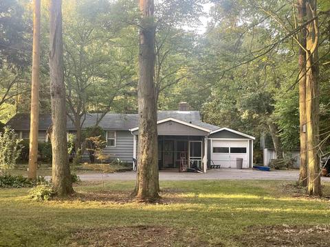 6063 High Rd, Clay, MI 48001 photo 1