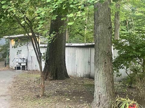 6063 High Rd, Clay, MI 48001 photo 9