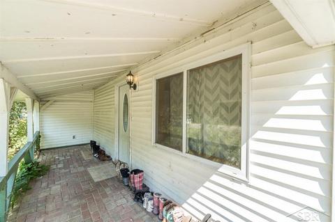 1066 Oberlin Rd, Gladwin, MI 48624 photo 2