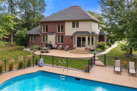 48602 Poplar Dr, Macomb, MI 48044 photo 8