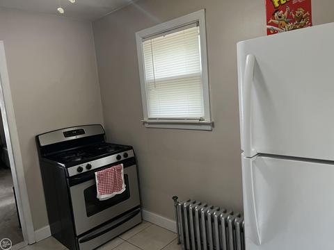 8424 Toepfer, Warren, MI 48089 photo 6