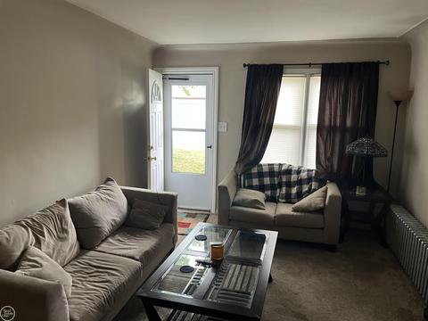 8424 Toepfer, Warren, MI 48089 photo 4