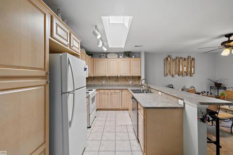 21051 Cooper Dr, Macomb, MI 48044 photo 17