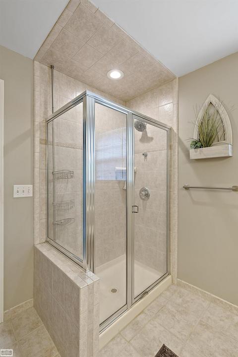 21051 Cooper Dr, Macomb, MI 48044 photo 31