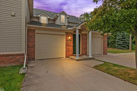 21051 Cooper Dr, Macomb, MI 48044 photo 2
