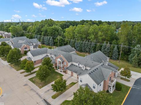 21051 Cooper Dr, Macomb, MI 48044 photo 7