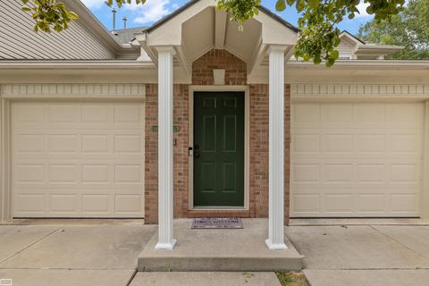 21051 Cooper Dr, Macomb, MI 48044 photo 9