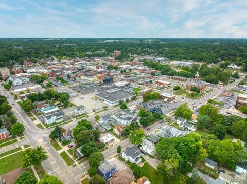 141 E Front St, Adrian, MI 49221 photo 9