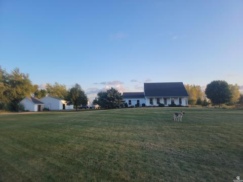 1710 E Cronk Rd, Owosso, MI 48867 photo 2