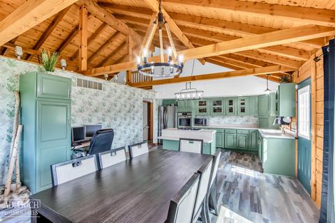 21450 Bordman, Armada, MI 48005 photo 8