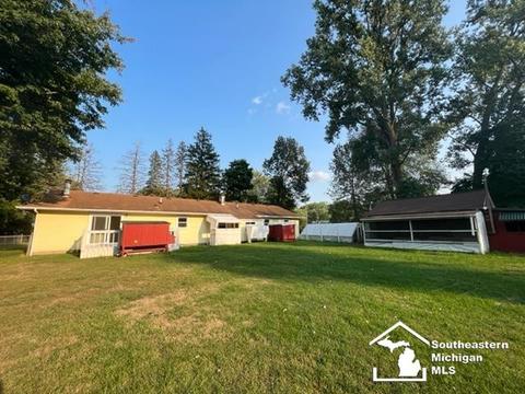 8905 Corl Ct, Temperance, MI 48182 photo 20