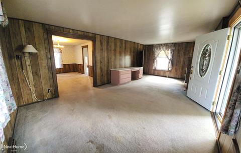 302 Elm, Flushing, MI 48433 photo 6