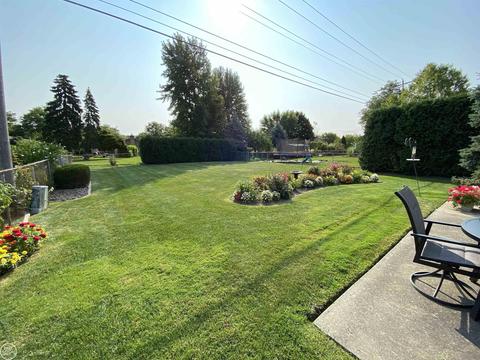 47510 Barbara, Macomb, MI 48044 photo 4