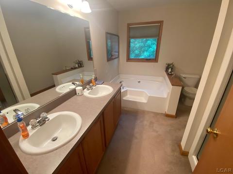 6841 Clearview St, Temperance, MI 48182 photo 10