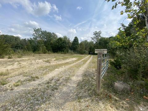 14065 Crampton Rd, Camden, MI 49232 photo 17