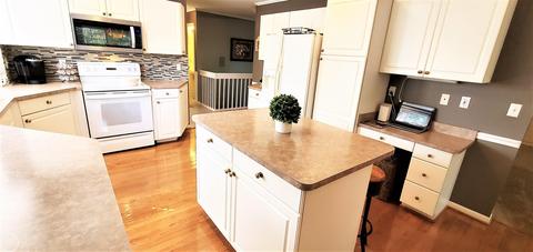 21197 Parkview, Macomb, MI 48044 photo 33