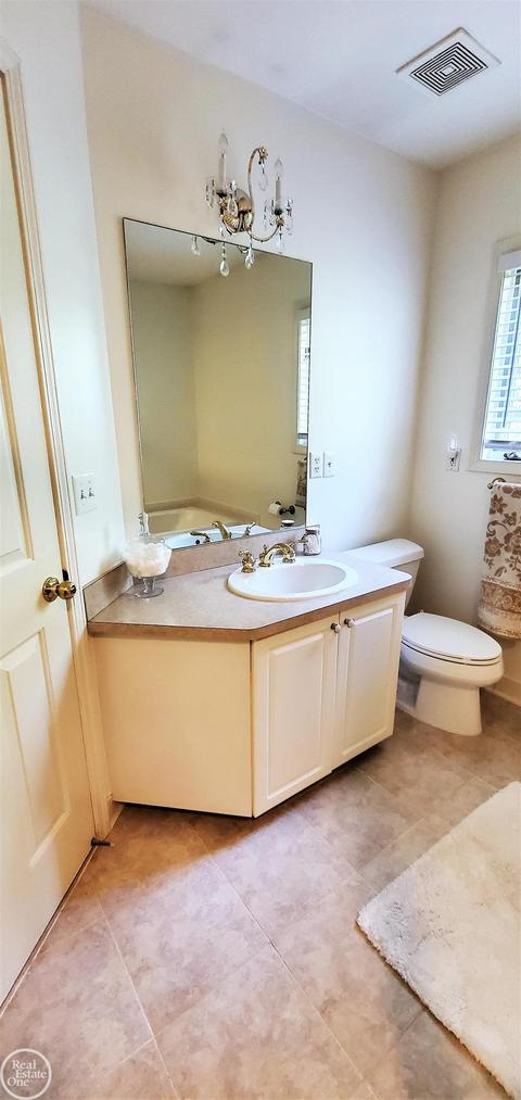 21197 Parkview, Macomb, MI 48044 photo 48