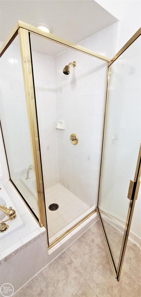 21197 Parkview, Macomb, MI 48044 photo 47