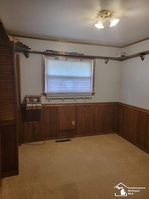 18591 Koester, Riverview, MI 48193 photo 8