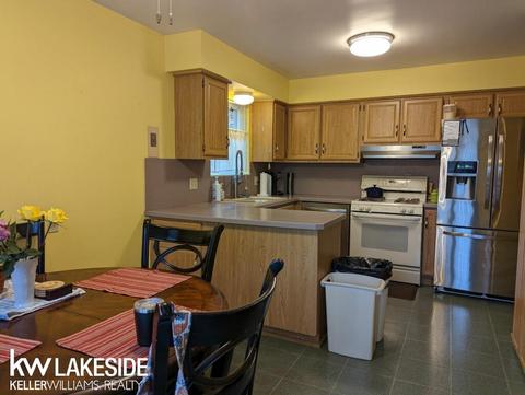 30714 Eiffel, Warren, MI 48088 photo 6