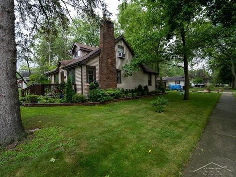 502 E Ashman St, Midland, MI 48642 photo 4