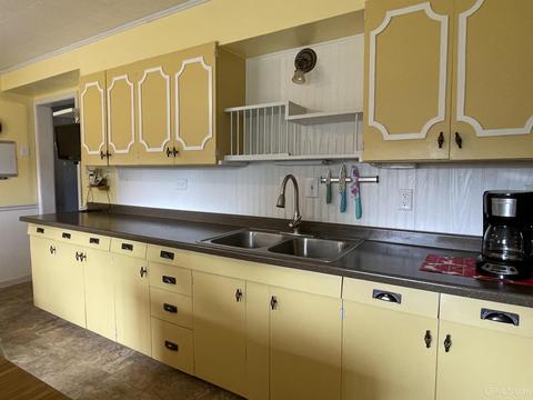 710 Maurice St, Ishpeming, MI 49849 photo 12