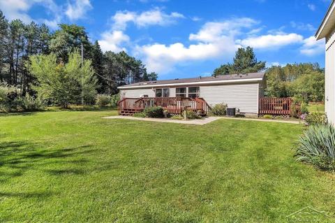 8866 E Townline Lake Rd, Harrison, MI 48625 photo 33