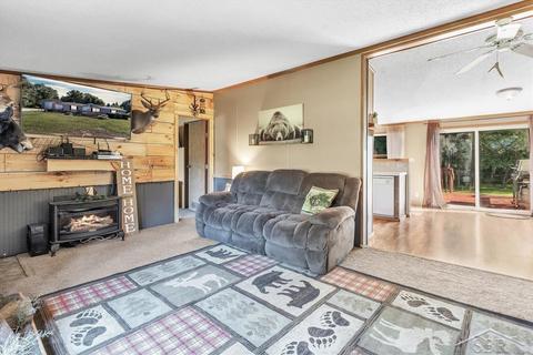 8866 E Townline Lake Rd, Harrison, MI 48625 photo 10