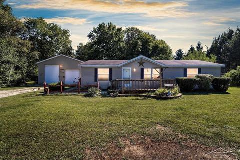 8866 E Townline Lake Rd, Harrison, MI 48625 photo 1