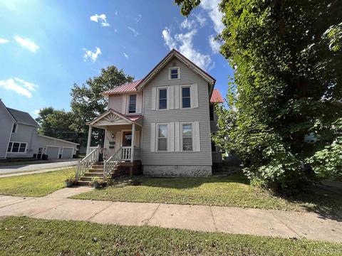 303 N Maple, Ishpeming, MI 49849 photo 2
