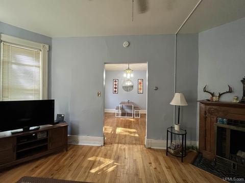 303 N Maple, Ishpeming, MI 49849 photo 9