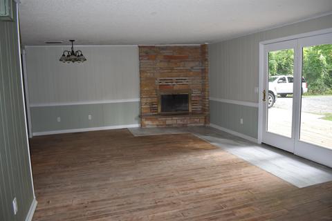 8600 Marsh, Clay, MI 48001 photo 6
