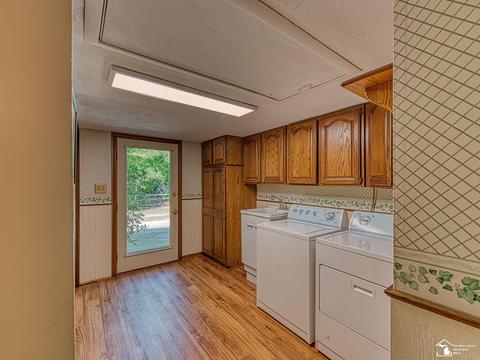11050 Secor Rd, Temperance, MI 48182 photo 21