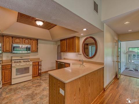11050 Secor Rd, Temperance, MI 48182 photo 5