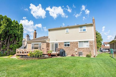 18192 Pine Hl, Macomb, MI 48044 photo 26