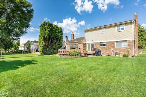 18192 Pine Hl, Macomb, MI 48044 photo 27