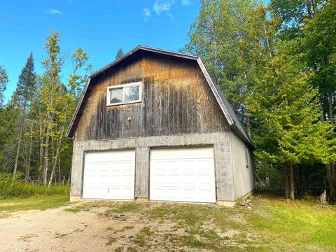 10865 I Rd, Cornell, MI 49818 photo 2