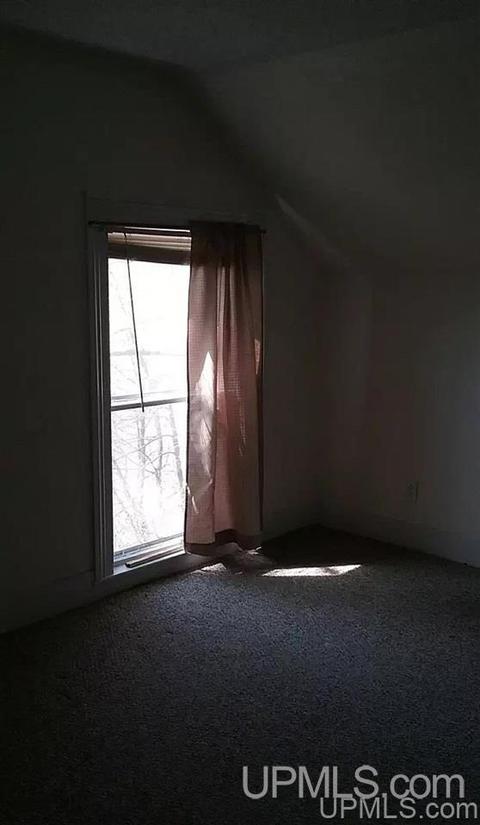 20755 E Second St, Hancock, MI 49930 photo 20