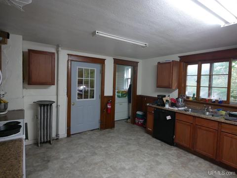 20755 E Second St, Hancock, MI 49930 photo 8