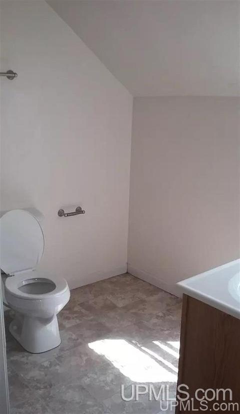 20755 E Second St, Hancock, MI 49930 photo 25