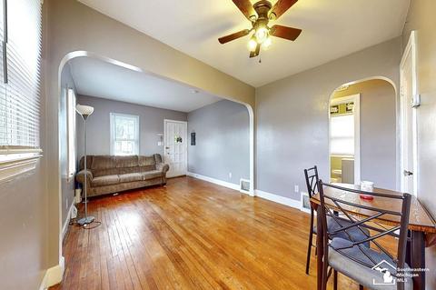 204 Maple Blvd, Monroe, MI 48162 photo 5