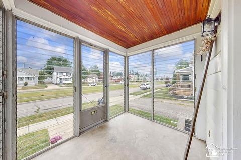 204 Maple Blvd, Monroe, MI 48162 photo 17
