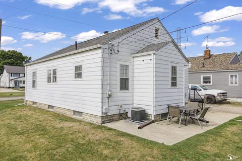 204 Maple Blvd, Monroe, MI 48162 photo 21