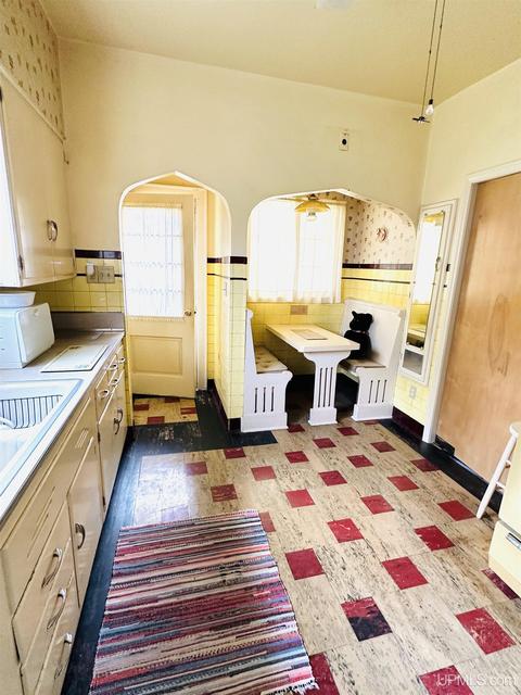 516 E High St, Ishpeming, MI 49849 photo 8