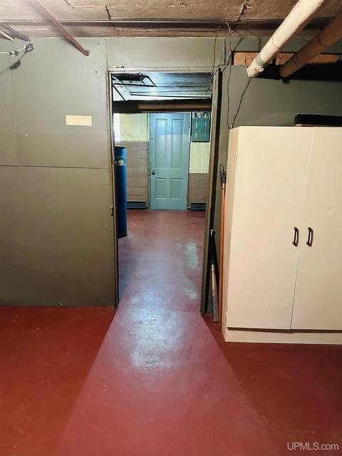 516 E High St, Ishpeming, MI 49849 photo 17
