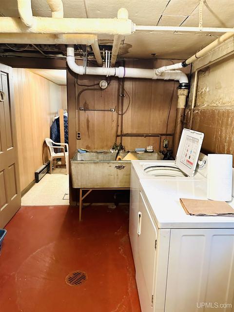 516 E High St, Ishpeming, MI 49849 photo 18