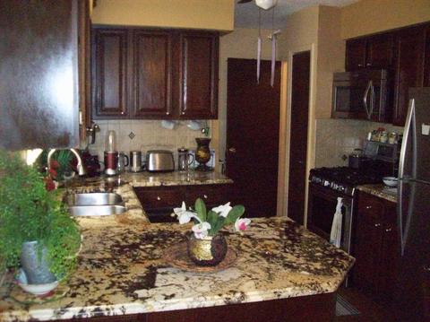 6084 E Carpenter Rd, Flint, MI 48506 photo 4
